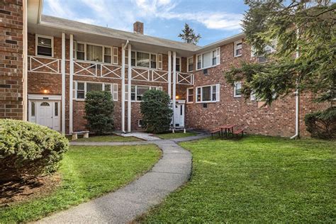 Studio - 3 Beds $2,491 - $5,260. . Apartments for rent in clifton nj